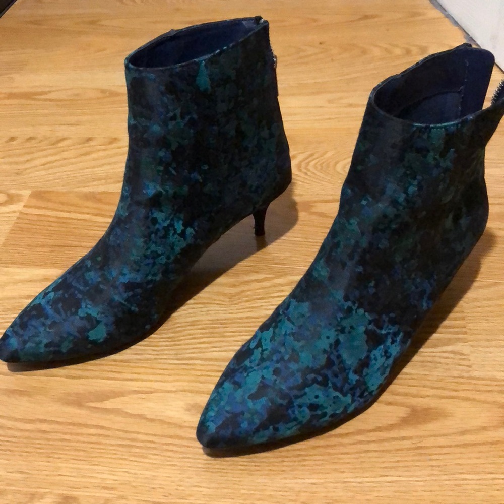 Urban Outfitters Kitten Heels
